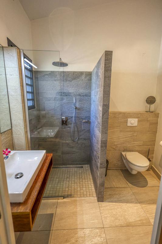 34.Location villa piscine Le Gosier Guadeloupe_Chambre 3